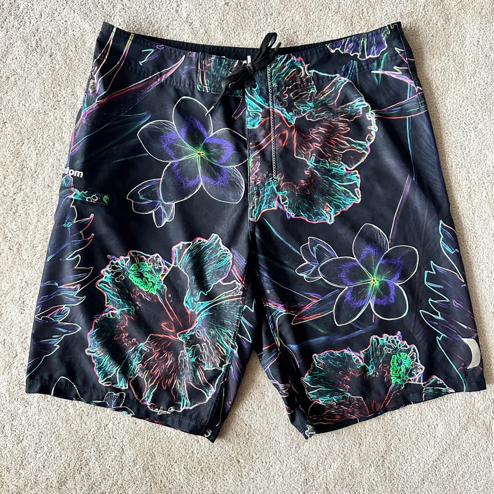 Hurley Phantom Black Floral Board Shorts